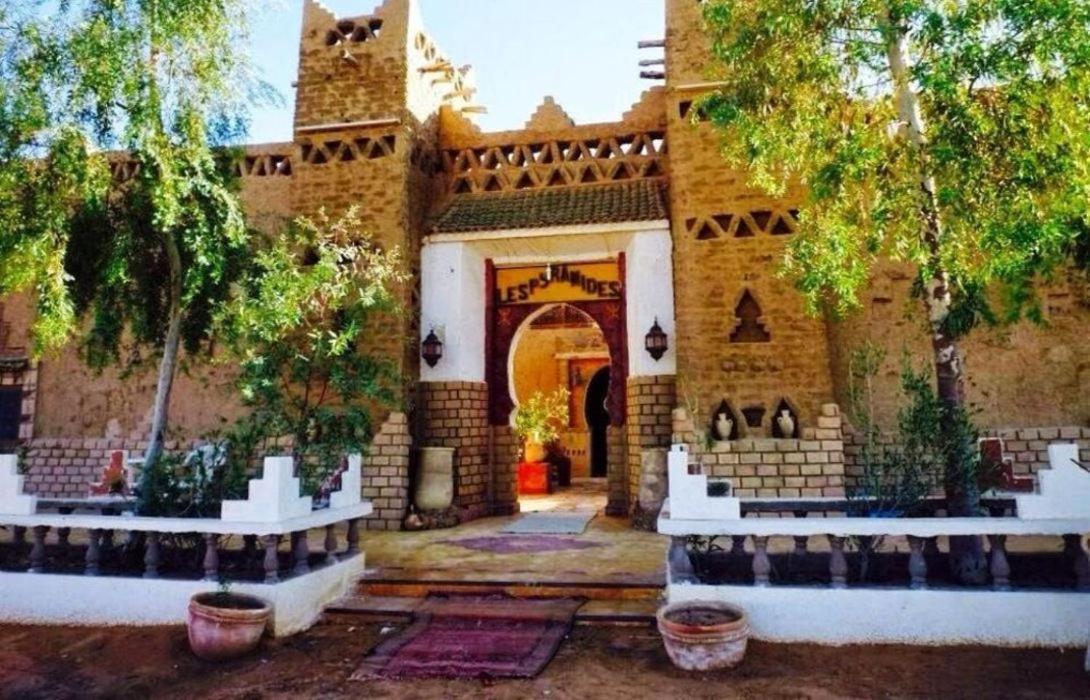 Les Pyramides Hotel Merzouga Exteriör bild