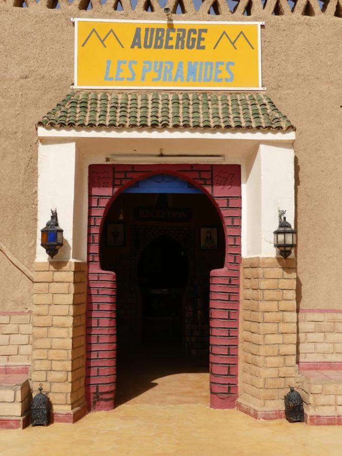 Les Pyramides Hotel Merzouga Exteriör bild